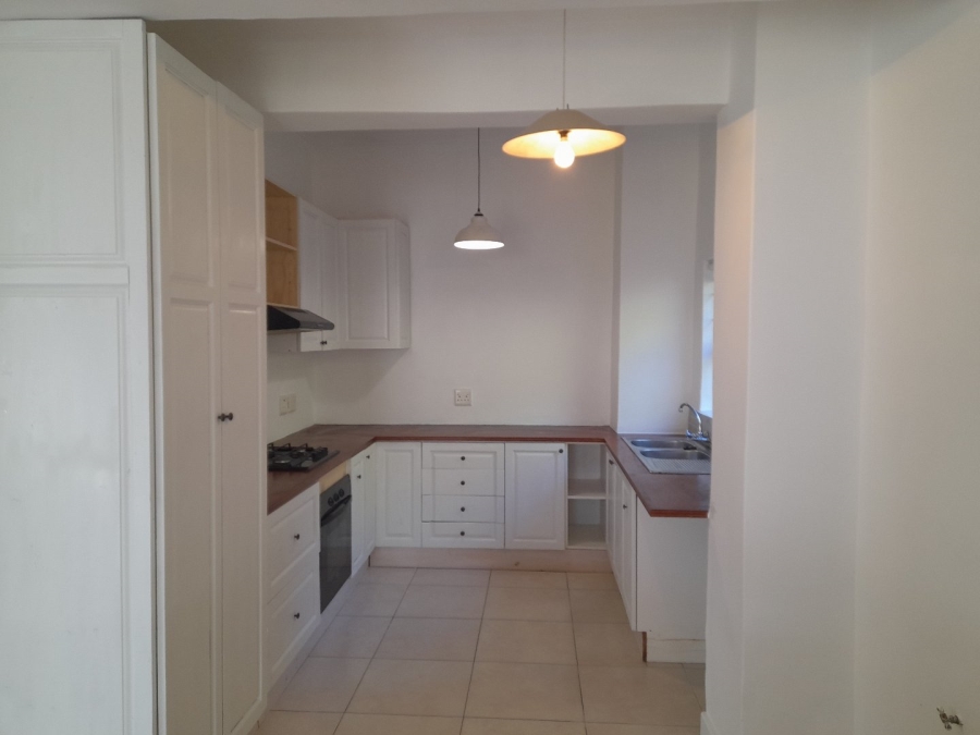 2 Bedroom Property for Sale in Kenilworth Western Cape